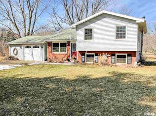 3874 Norwood Rd, Manito, IL 61546