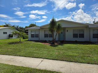 2419 Lakeview Dr, Melbourne, FL 32935