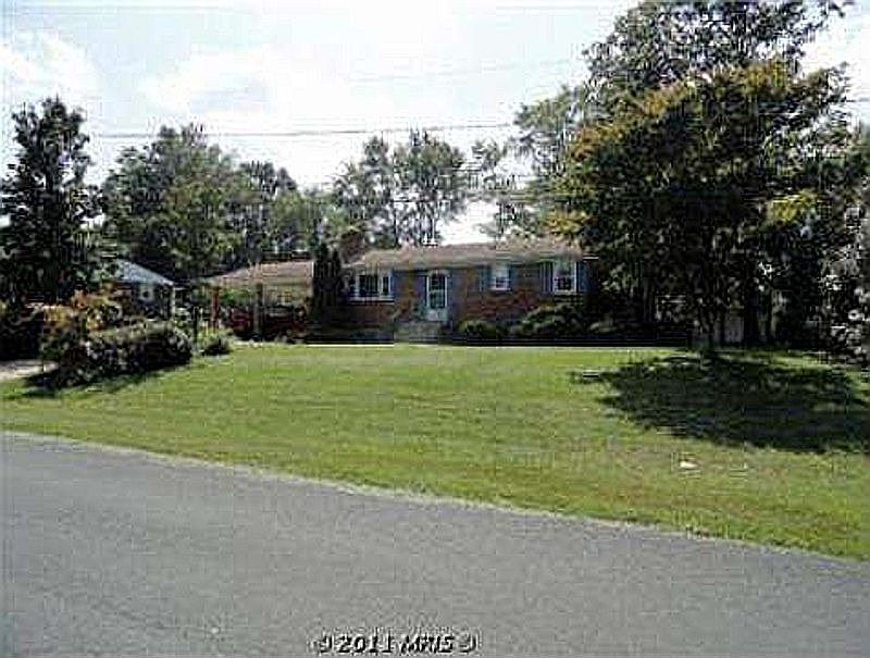 2nd image of 7009 Evergreen Dr