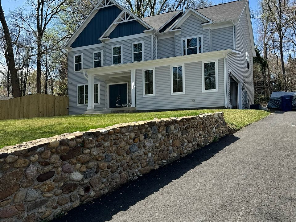1st image of 5604 Clermont Dr