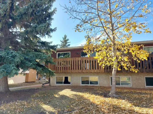 42 Onaway Ave, Red Deer, AB T4P 2S5