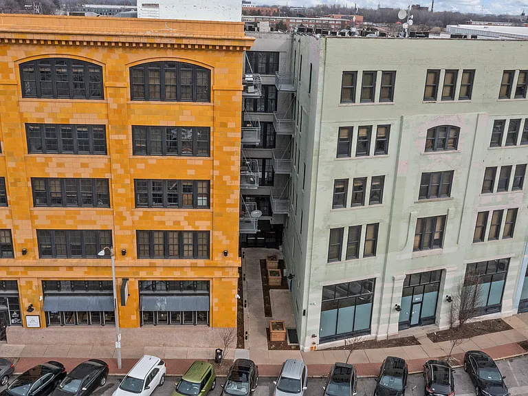 GW Apartments — Photo 10