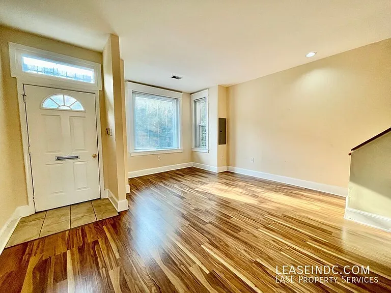 2025 Flagler Pl NW — Photo 6