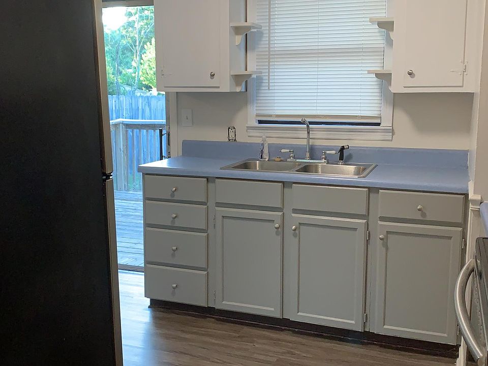1st image of 2701 Glenn Hills Dr