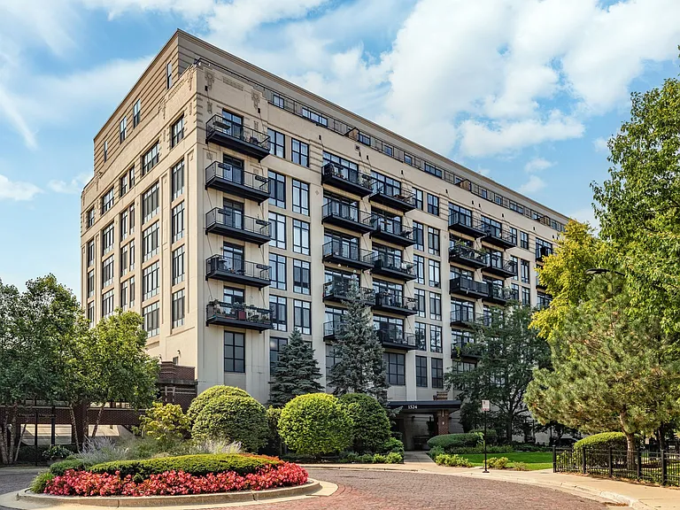 1524 S Sangamon St #709 — Photo 41