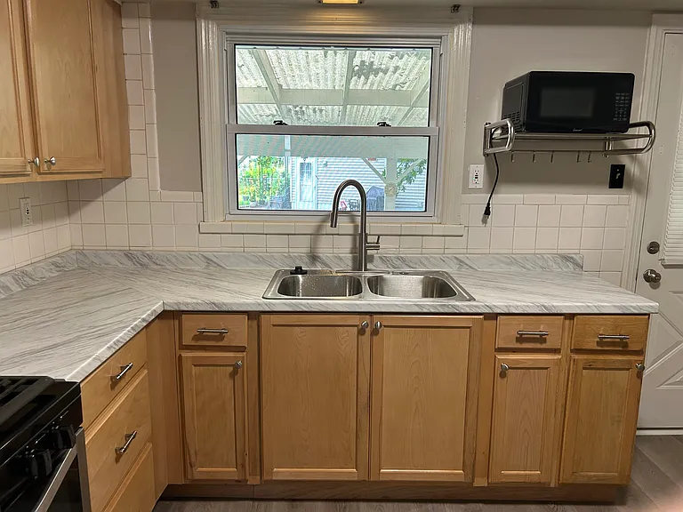 279 Elmdale Ct — Photo 9