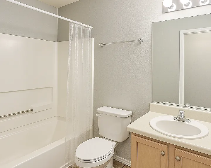 2182 Timberwood Cir S — Photo 5