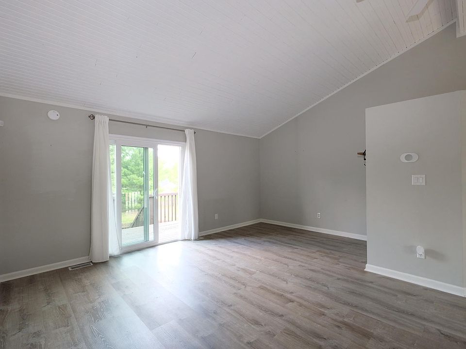 1st image of 2520 Crusaders Way