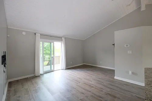 2520 Crusaders Way Photo 1