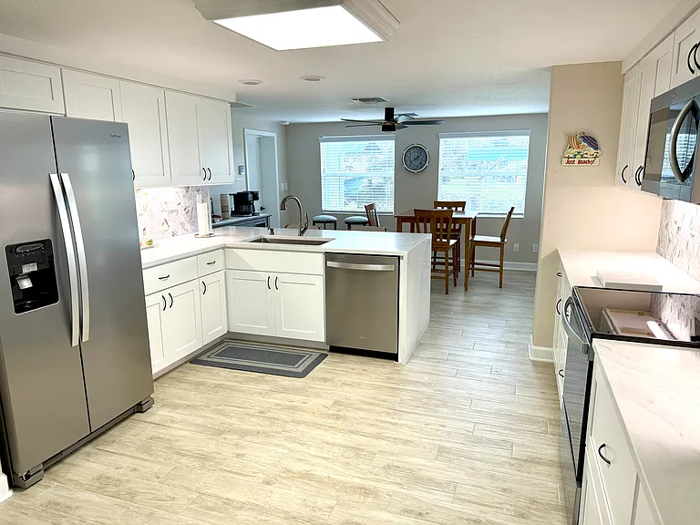 Open kitchen
