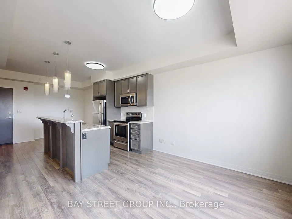2 Adam Sellers St #512