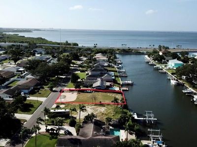 3922 W Eden Roc Cir Lot 23, Tampa, FL, 33634