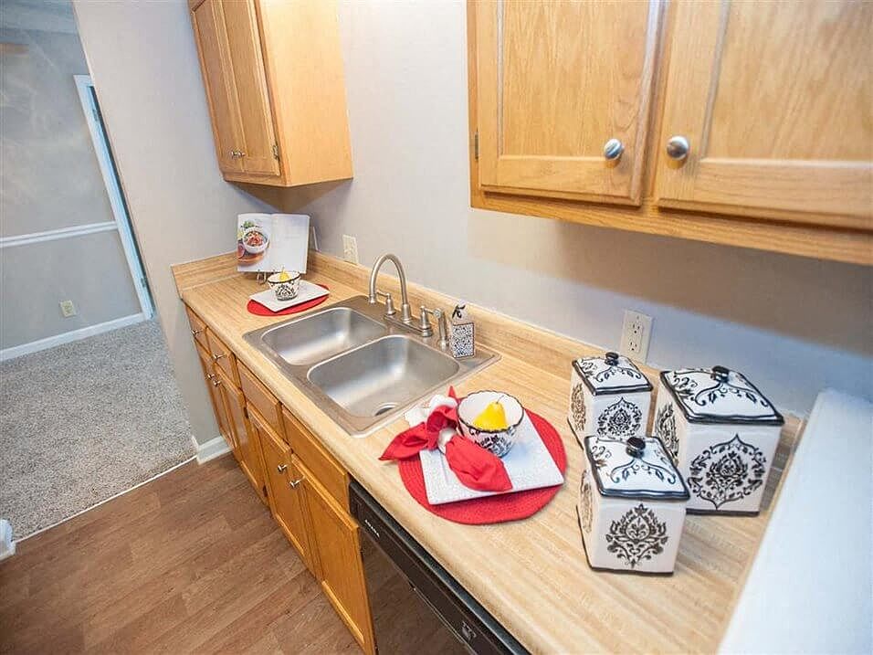 Counter and Cabinet Space