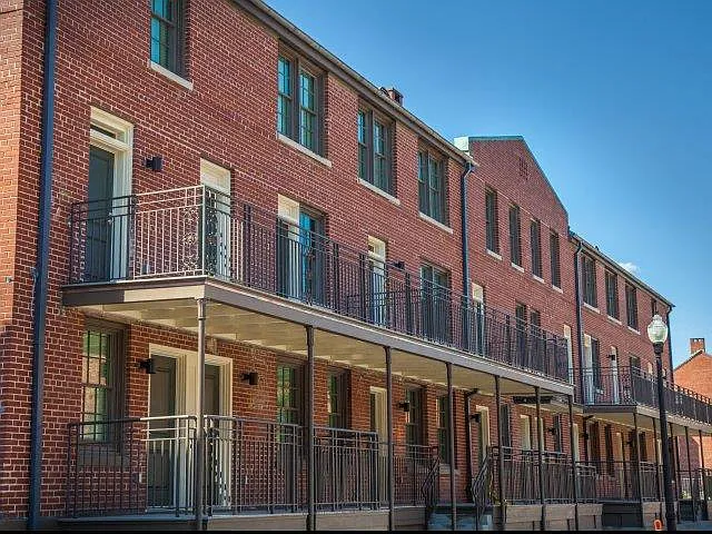 Bienville Basin Apartments — Photo 29