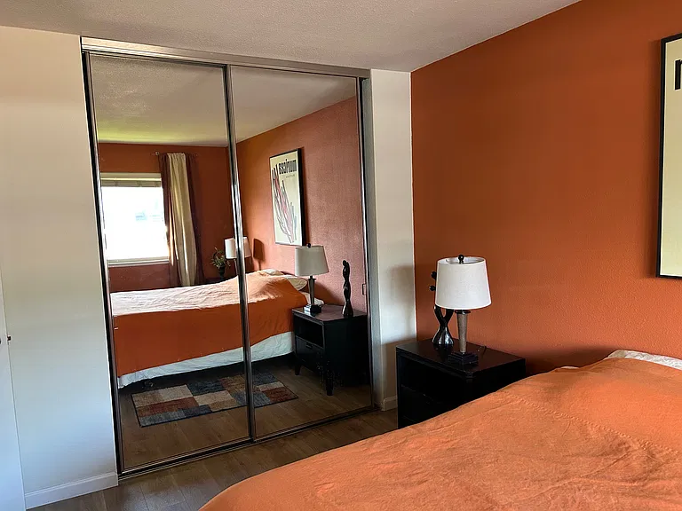 241 Masters Ct #4 — Photo 11