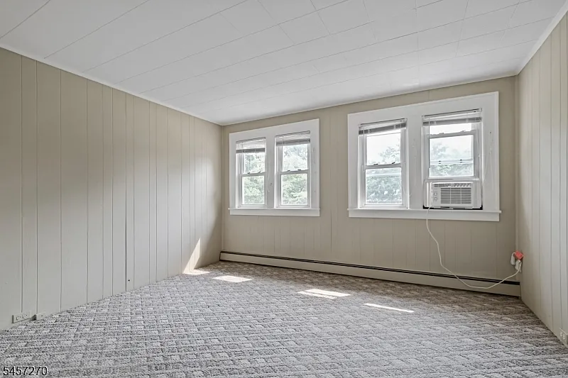 2 bed, 1.0 bath, $2,900 — Photo 3