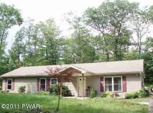 197 Mountain Top Dr, Dingmans Ferry, PA 18328