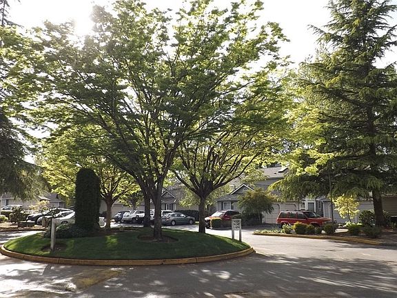 3rd image of 7217 NE 171st Ln