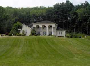 2306 Kings Creek Rd, Weirton, WV 26062