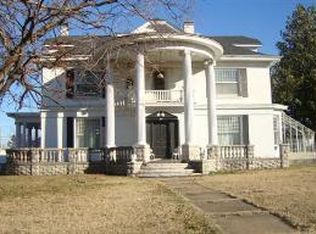 903 S Madison St, Webb City, MO 64870