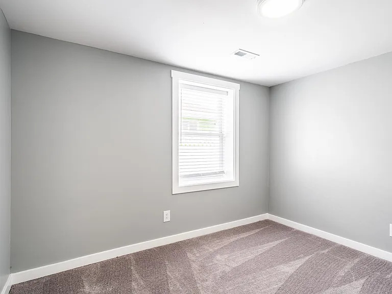 1631 Columbia Ave #B — Photo 7