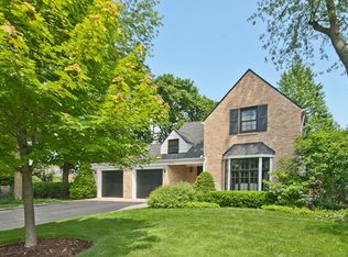1004 Pontiac Rd, Wilmette, IL 60091