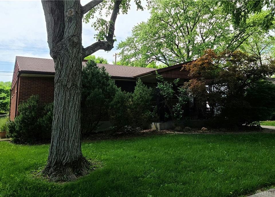 1st image of 114 Molly Ave