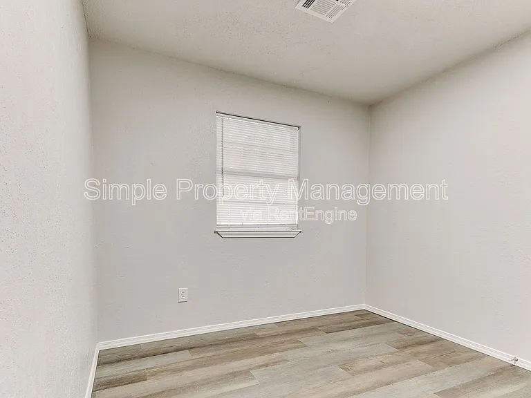 5832 NW 31st Ter #3 — Photo 9