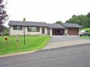 522 Pine Ridge Rd, Jamestown, NY 14701