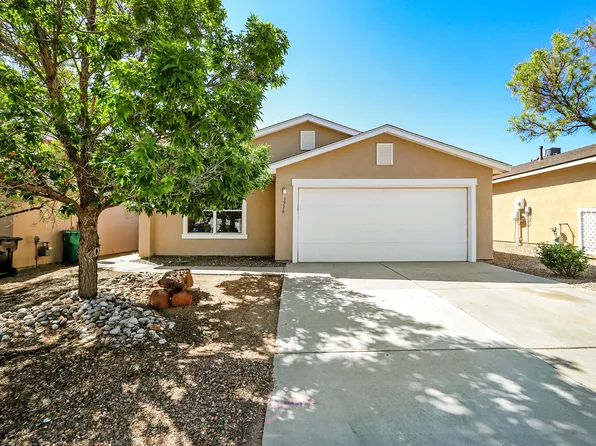 3774 Cattle Dr NE, Rio Rancho, NM 87144