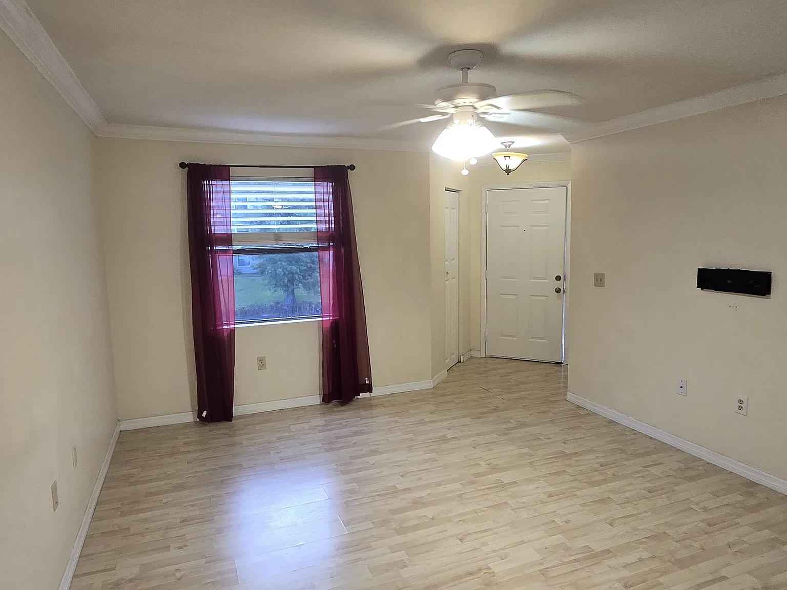 2 bed, 937 sqft, $1,395 — Photo 3