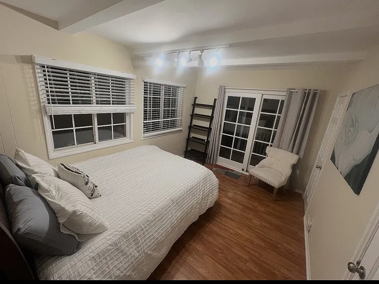 3237 Cardiff Ave — Photo 5