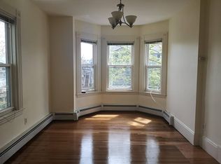 130 Ash St APT 2, Waltham, MA 02453