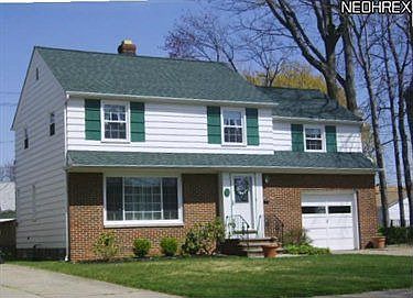 1st image of 145 E 293rd St