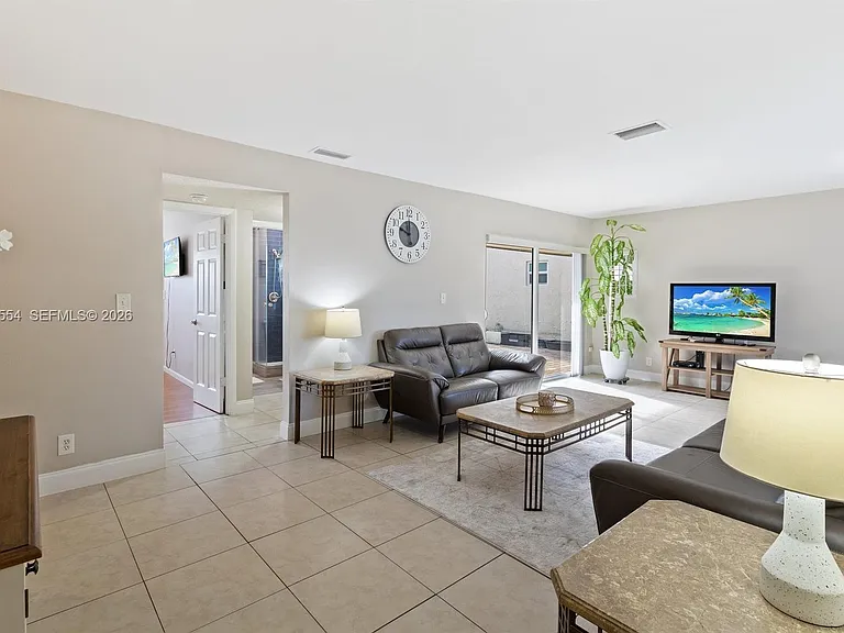 4119 Coral Springs Dr #C6 — Photo 4