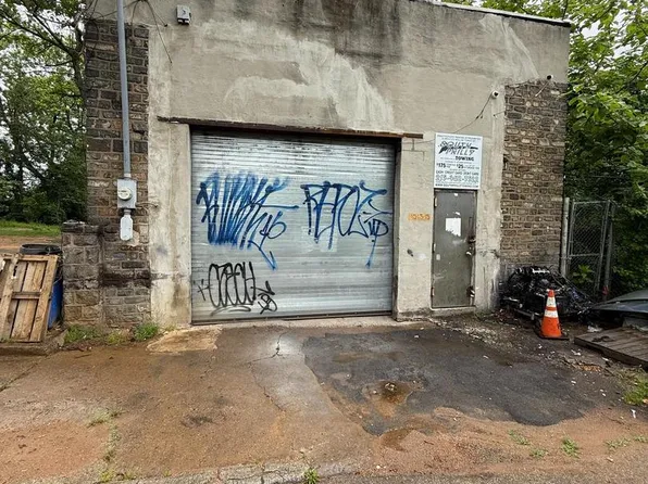 1513 S 48th St, Philadelphia, PA 19143