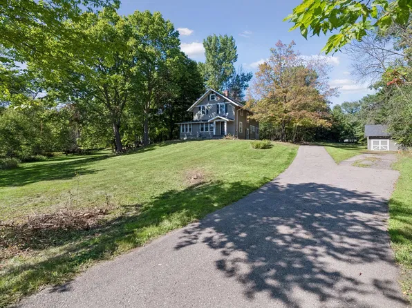 3240 Bayside Rd, Long Lake, MN 55356