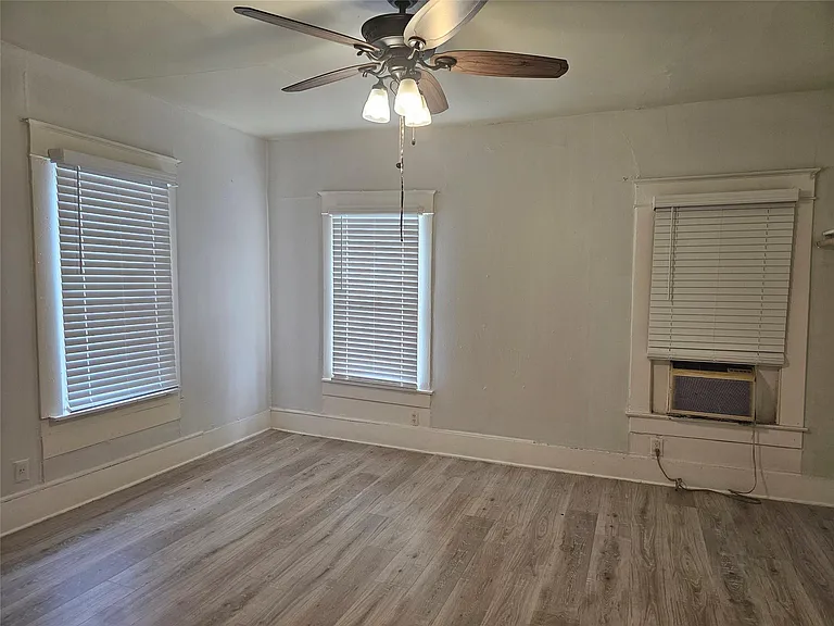 1006 Grandview Ave — Photo 7
