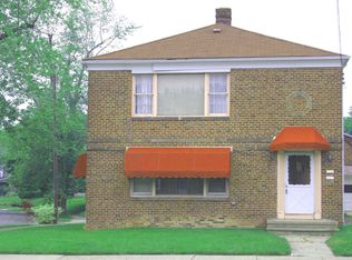 2345 Noble Rd, Cleveland Heights, OH 44121