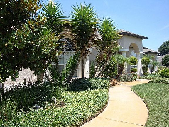 2nd image of 27411 Highlander Ct