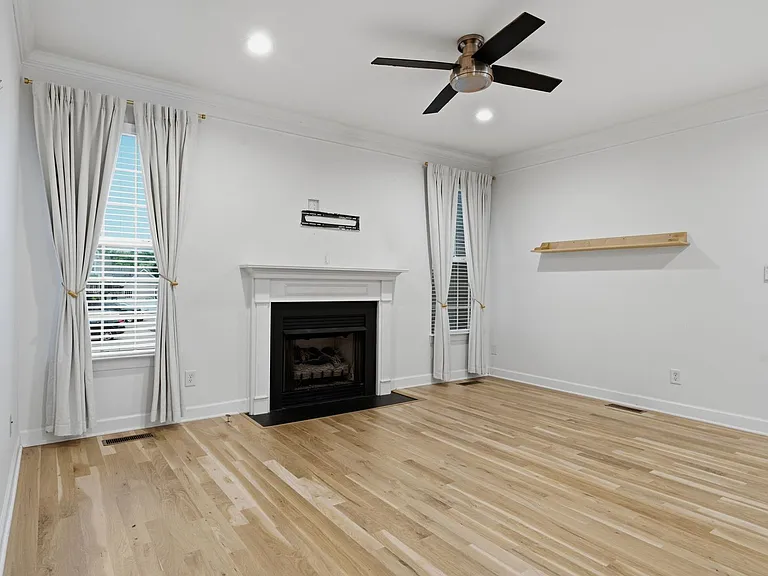 2661 Avery Park Dr — Photo 16