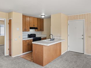 320 Watson St APT C, Monterey, CA 93940