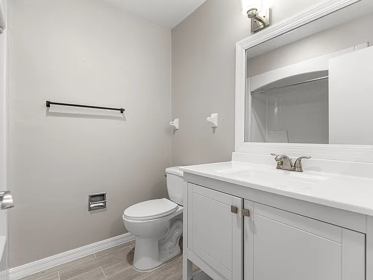 4151 SE 22nd Ave #D — Photo 5