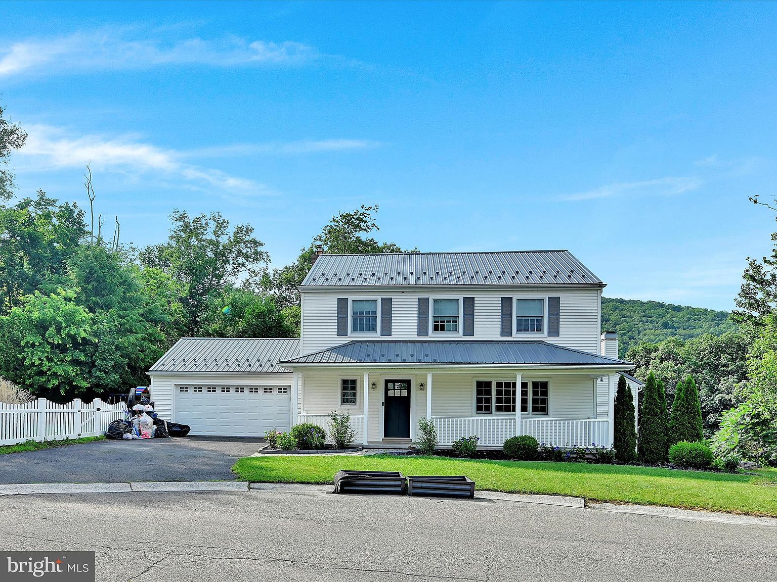 42 Overlook Dr, Pottsville, PA 17901 | Zillow
