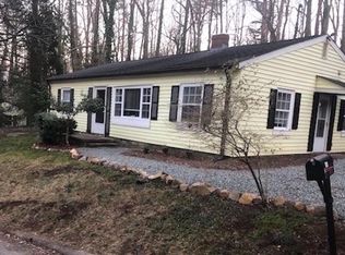 1104 Valley Park Dr, Chapel Hill, NC 27514
