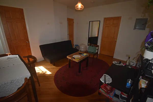 Rented by Bedford & Jane | media 6