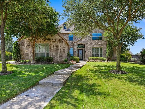 2nd image of 3605 Pearl Ln