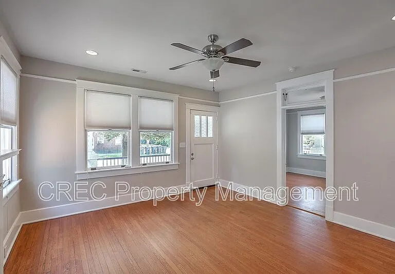 831 Rutledge Ave — Photo 14