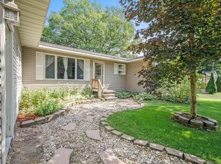 7233 W Otsego Lake Dr, Gaylord, MI 49735
