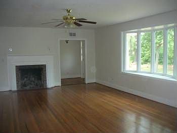 5th image of 95 Smith Ave